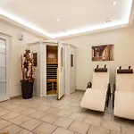 Wastlalm - Mit Gratis Eintritt In Bereich Chalet *